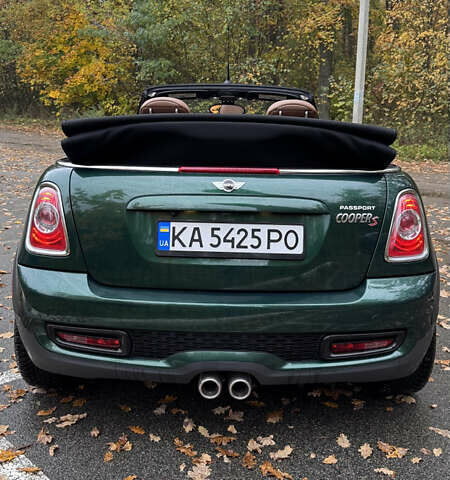 Зеленый Мини Convertible, объемом двигателя 1.6 л и пробегом 125 тыс. км за 12500 $, фото 16 на Automoto.ua