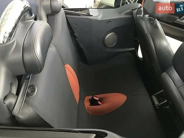 Оранжевый Мини Convertible, объемом двигателя 1.6 л и пробегом 160 тыс. км за 5400 $, фото 7 на Automoto.ua