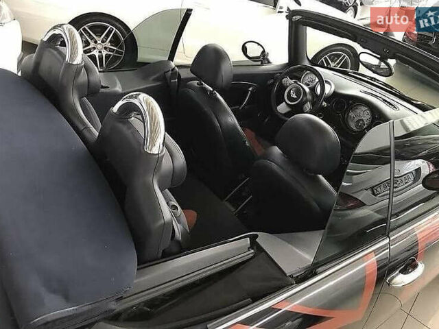 Оранжевый Мини Convertible, объемом двигателя 1.6 л и пробегом 160 тыс. км за 5400 $, фото 1 на Automoto.ua