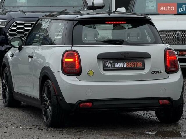 Белый Мини Electric, объемом двигателя 0 л и пробегом 2 тыс. км за 25500 $, фото 2 на Automoto.ua