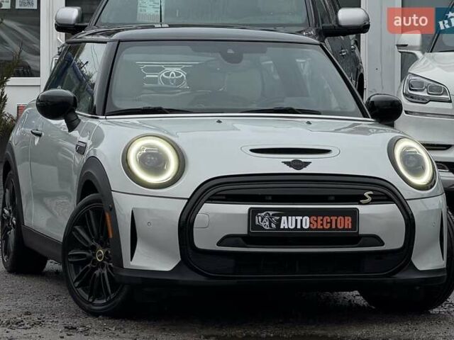 Белый Мини Electric, объемом двигателя 0 л и пробегом 2 тыс. км за 25500 $, фото 9 на Automoto.ua