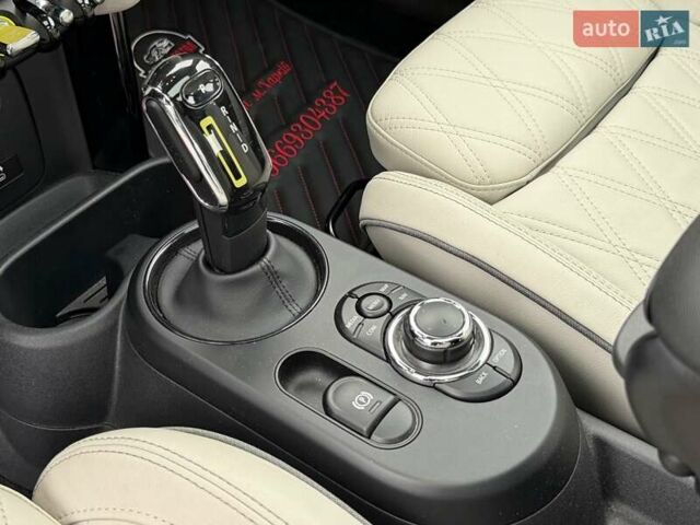 Белый Мини Electric, объемом двигателя 0 л и пробегом 2 тыс. км за 25500 $, фото 35 на Automoto.ua