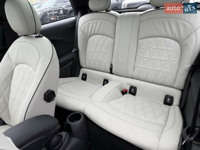 Белый Мини Electric, объемом двигателя 0 л и пробегом 2 тыс. км за 25500 $, фото 30 на Automoto.ua