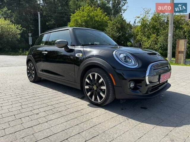 Черный Мини Electric, объемом двигателя 0 л и пробегом 19 тыс. км за 15000 $, фото 2 на Automoto.ua
