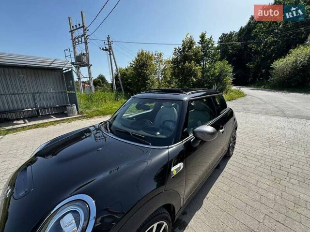 Черный Мини Electric, объемом двигателя 0 л и пробегом 19 тыс. км за 15000 $, фото 12 на Automoto.ua