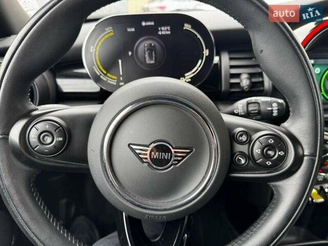 Серый Мини Electric, объемом двигателя 0 л и пробегом 26 тыс. км за 16499 $, фото 10 на Automoto.ua