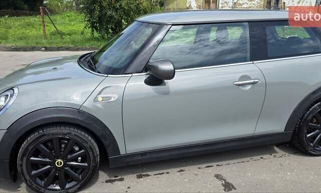 Серый Мини Electric, объемом двигателя 0 л и пробегом 92 тыс. км за 15499 $, фото 8 на Automoto.ua