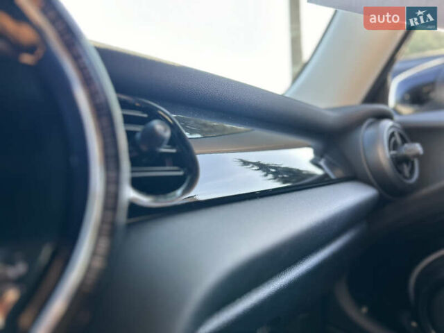 Серый Мини Electric, объемом двигателя 0 л и пробегом 25 тыс. км за 15999 $, фото 38 на Automoto.ua