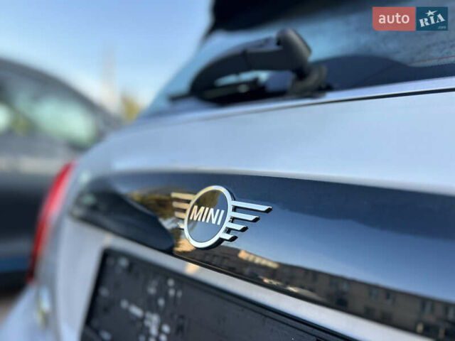 Серый Мини Electric, объемом двигателя 0 л и пробегом 25 тыс. км за 15999 $, фото 91 на Automoto.ua