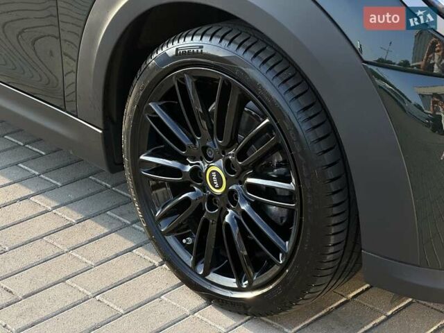 Зелений Міні Electric, об'ємом двигуна 0 л та пробігом 25 тис. км за 18500 $, фото 6 на Automoto.ua