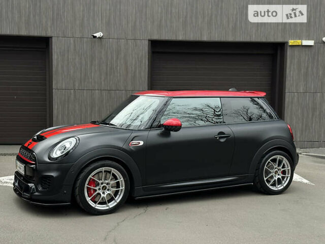 Чорний Міні John Cooper Works, об'ємом двигуна 2 л та пробігом 27 тис. км за 35500 $, фото 13 на Automoto.ua