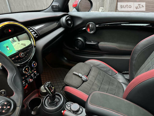 Чорний Міні John Cooper Works, об'ємом двигуна 2 л та пробігом 27 тис. км за 35500 $, фото 15 на Automoto.ua