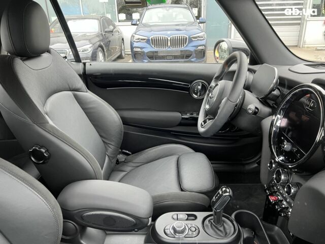 Мини John Cooper Works, объемом двигателя 2 л и пробегом 5 тыс. км за 40646 $, фото 19 на Automoto.ua