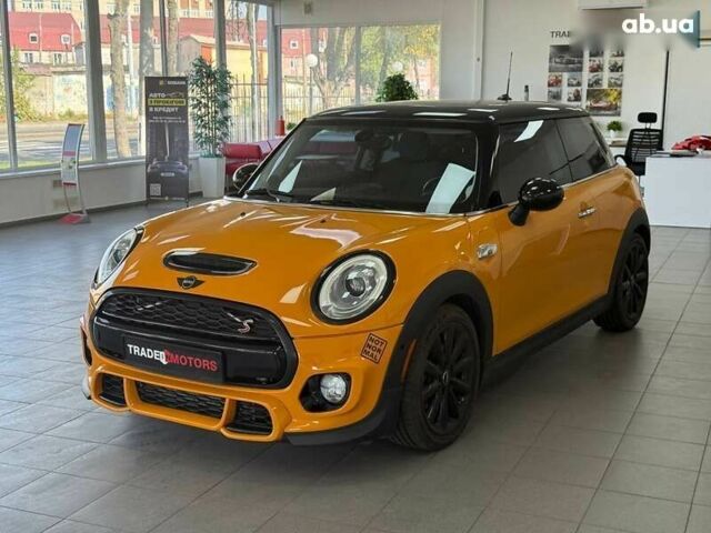 Міні John Cooper Works, об'ємом двигуна 2 л та пробігом 156 тис. км за 11990 $, фото 6 на Automoto.ua