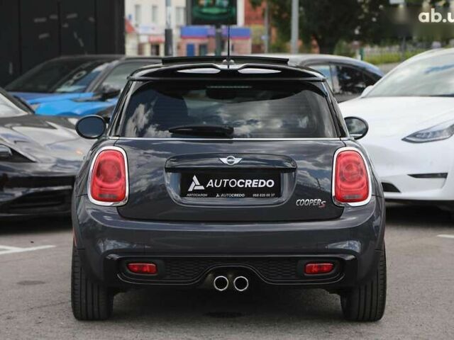 Міні John Cooper Works, об'ємом двигуна 2 л та пробігом 82 тис. км за 14700 $, фото 4 на Automoto.ua
