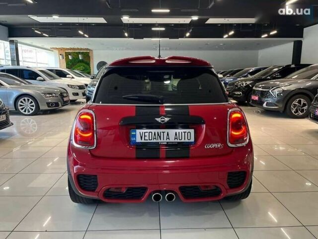 Мини John Cooper Works, объемом двигателя 2 л и пробегом 199 тыс. км за 10500 $, фото 6 на Automoto.ua