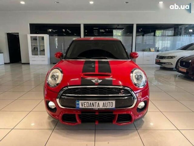 Мини John Cooper Works, объемом двигателя 2 л и пробегом 199 тыс. км за 10500 $, фото 1 на Automoto.ua