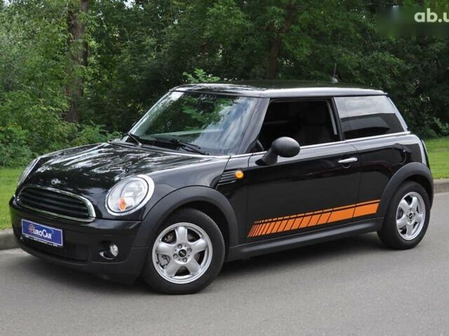 Мини John Cooper Works, объемом двигателя 1.6 л и пробегом 170 тыс. км за 7900 $, фото 1 на Automoto.ua