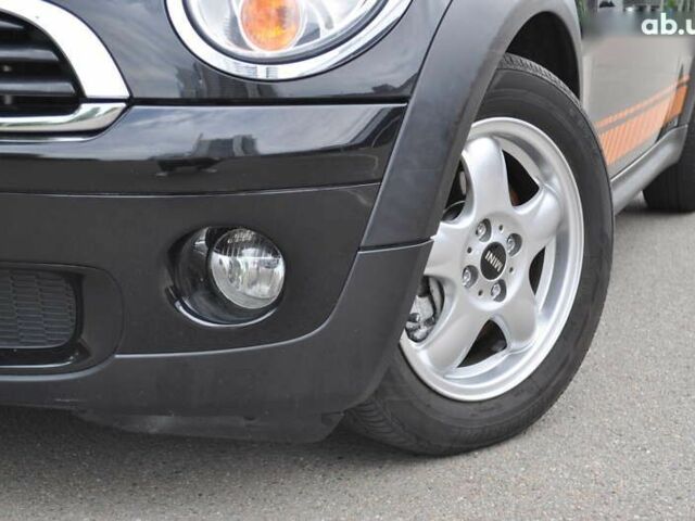 Мини John Cooper Works, объемом двигателя 1.6 л и пробегом 170 тыс. км за 7900 $, фото 6 на Automoto.ua