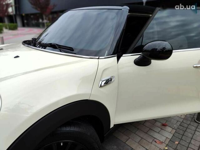 Мини John Cooper Works, объемом двигателя 2 л и пробегом 138 тыс. км за 16490 $, фото 3 на Automoto.ua