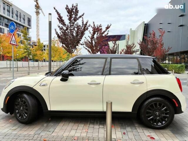 Мини John Cooper Works, объемом двигателя 2 л и пробегом 138 тыс. км за 16490 $, фото 9 на Automoto.ua