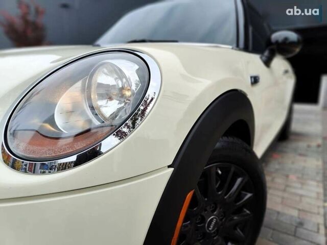 Мини John Cooper Works, объемом двигателя 2 л и пробегом 138 тыс. км за 16490 $, фото 1 на Automoto.ua