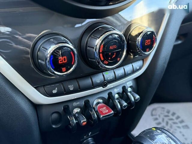 Міні John Cooper Works, об'ємом двигуна 2 л та пробігом 170 тис. км за 18999 $, фото 17 на Automoto.ua