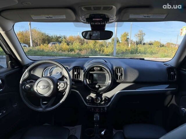 Міні John Cooper Works, об'ємом двигуна 2 л та пробігом 170 тис. км за 18999 $, фото 12 на Automoto.ua