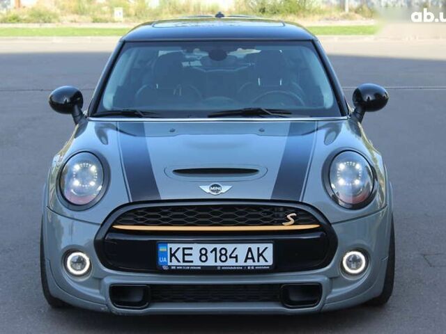 Сірий Міні John Cooper Works, об'ємом двигуна 2 л та пробігом 130 тис. км за 16999 $, фото 5 на Automoto.ua