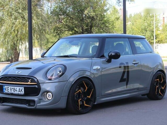 Сірий Міні John Cooper Works, об'ємом двигуна 2 л та пробігом 130 тис. км за 16999 $, фото 3 на Automoto.ua