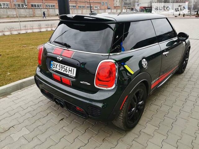 Зеленый Мини John Cooper Works, объемом двигателя 2 л и пробегом 53 тыс. км за 16995 $, фото 2 на Automoto.ua