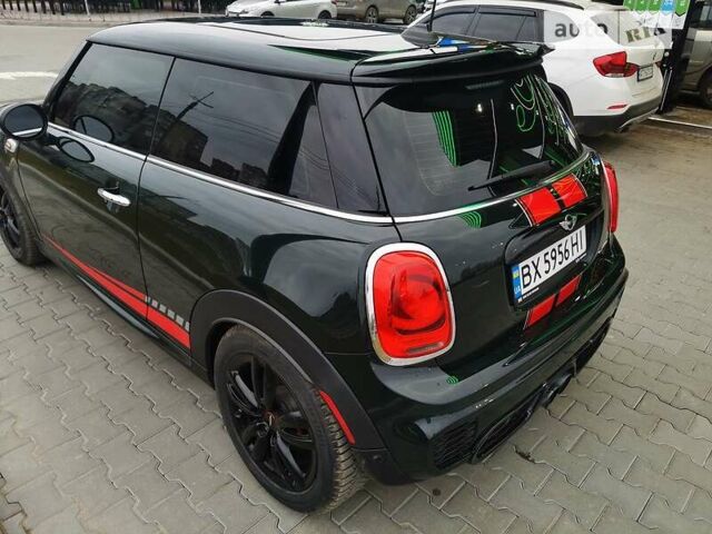 Зелений Міні John Cooper Works, об'ємом двигуна 2 л та пробігом 53 тис. км за 16995 $, фото 1 на Automoto.ua