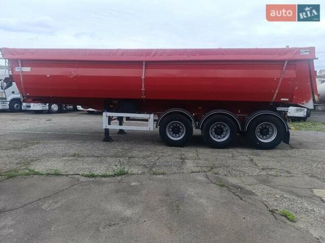 Красный МОЛ НВ, объемом двигателя 0 л и пробегом 88 тыс. км за 21214 $, фото 1 на Automoto.ua