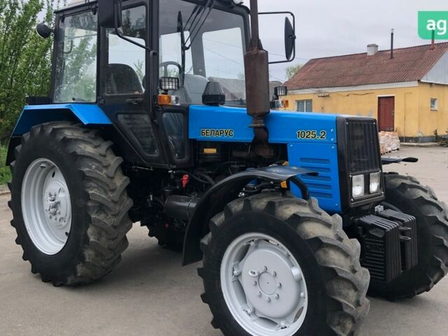 МТЗ 1025.2 Беларус, объемом двигателя 4.75 л и пробегом 0 тыс. км за 20800 $, фото 3 на Automoto.ua