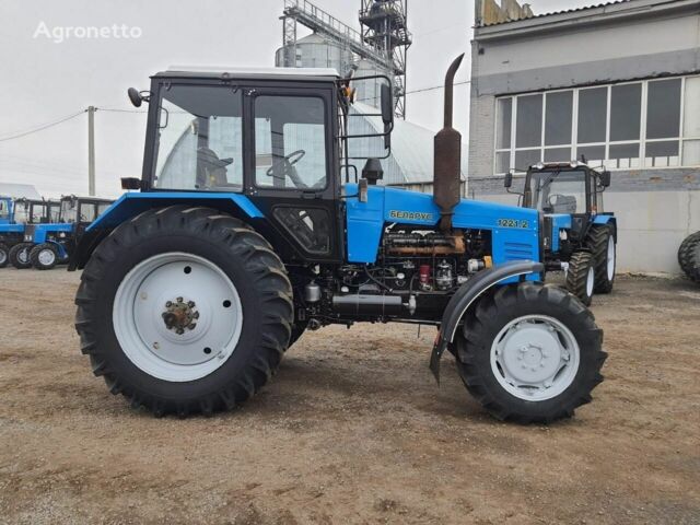 МТЗ 1221 Беларус, объемом двигателя 0 л и пробегом 0 тыс. км за 16585 $, фото 2 на Automoto.ua