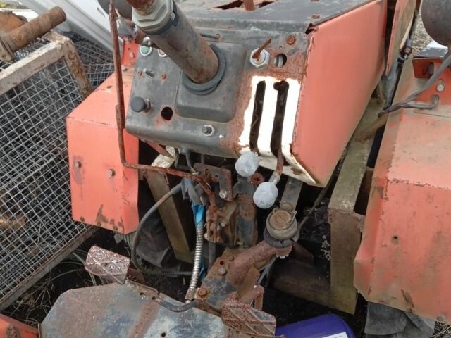 Червоний МТЗ 132Н Білорус, об'ємом двигуна 0 л та пробігом 321 тис. км за 2974 $, фото 3 на Automoto.ua