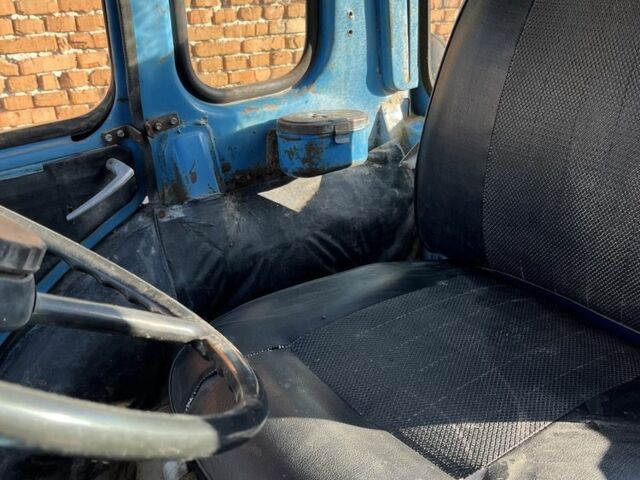 МТЗ 80 Беларус 1984 в Черткове на Automoto.ua Синий МТЗ 80 Беларус, объемом двигателя 4.75 л и пробегом 10 тыс. км за 4000 $, фото 4 на Automoto.ua