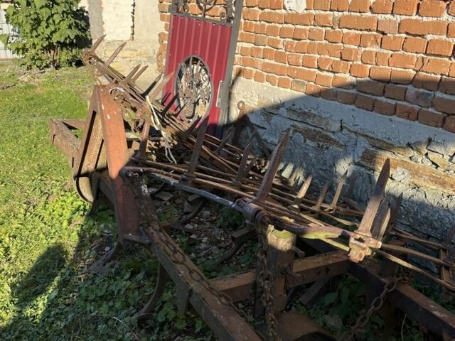 МТЗ 80 Беларус 1984 в Черткове на Automoto.ua Синий МТЗ 80 Беларус, объемом двигателя 4.75 л и пробегом 10 тыс. км за 4000 $, фото 7 на Automoto.ua