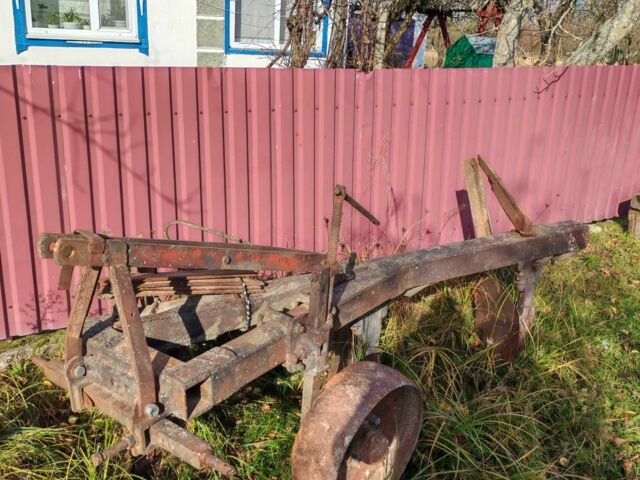 Синий МТЗ 80 Беларус, объемом двигателя 0 л и пробегом 10 тыс. км за 5500 $, фото 4 на Automoto.ua