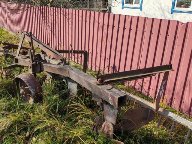 Синий МТЗ 80 Беларус, объемом двигателя 0 л и пробегом 10 тыс. км за 5500 $, фото 3 на Automoto.ua