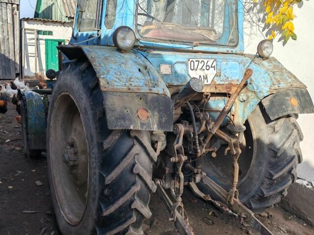 Синий МТЗ 80 Беларус, объемом двигателя 0 л и пробегом 10 тыс. км за 5500 $, фото 1 на Automoto.ua