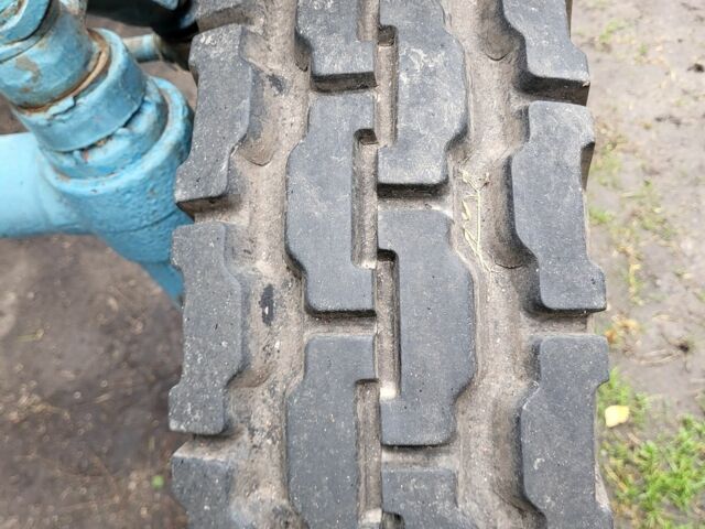 МТЗ 80 Беларус 1990 в Носовке на Automoto.ua Синий МТЗ 80 Беларус, объемом двигателя 0.5 л и пробегом 100 тыс. км за 5500 $, фото 4 на Automoto.ua