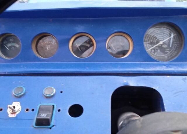 МТЗ 80 Бєларус 1991 у Житомирі на Automoto.ua Синій МТЗ 80 Бєларус, об'ємом двигуна 0 л та пробігом 10 тис. км за 7627 $, фото 4 на Automoto.ua