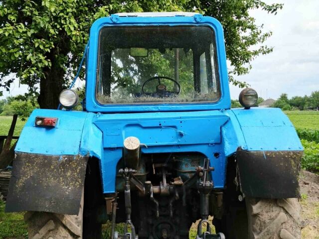 Синий МТЗ 80 Беларус, объемом двигателя 4.75 л и пробегом 6 тыс. км за 3200 $, фото 1 на Automoto.ua