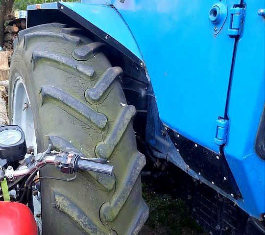 Синий МТЗ 80, объемом двигателя 48 л и пробегом 0 тыс. км за 5500 $, фото 4 на Automoto.ua