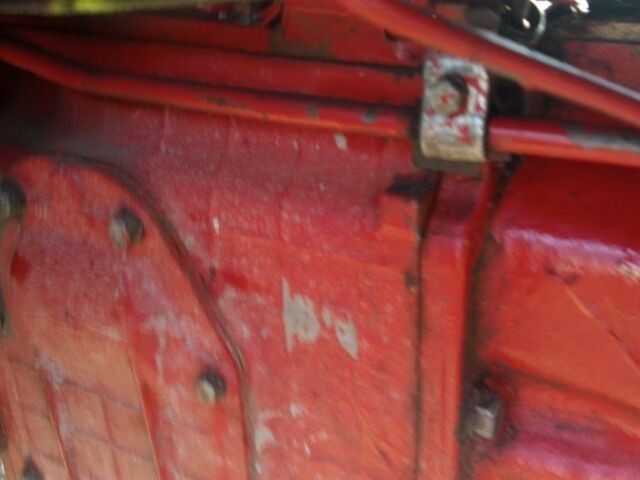 Красный МТЗ 82 Беларус, объемом двигателя 0 л и пробегом 100 тыс. км за 8700 $, фото 2 на Automoto.ua