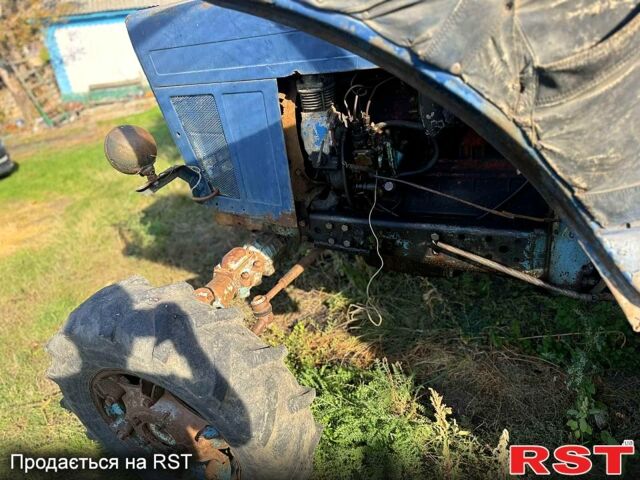 Синий МТЗ 82, объемом двигателя 48 л и пробегом 0 тыс. км за 4500 $, фото 1 на Automoto.ua