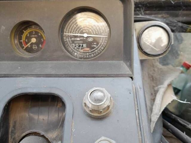 Красный МТЗ 82.1 Беларус, объемом двигателя 4700 л и пробегом 3078 тыс. км за 16500 $, фото 3 на Automoto.ua