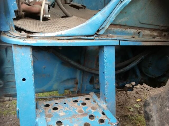 МТЗ Другая, объемом двигателя 4.75 л и пробегом 321 тыс. км за 3800 $, фото 8 на Automoto.ua