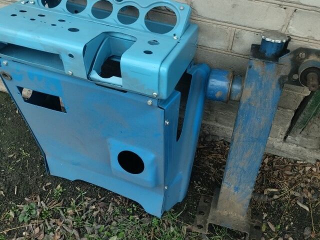 МТЗ Інша, об'ємом двигуна 4.5 л та пробігом 100 тис. км за 2009 $, фото 4 на Automoto.ua